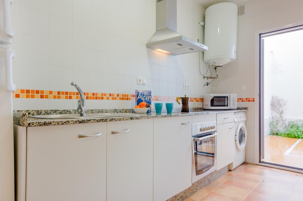 Apartamentos Ribera Del Puerto El Puerto de Santa María Rum bild