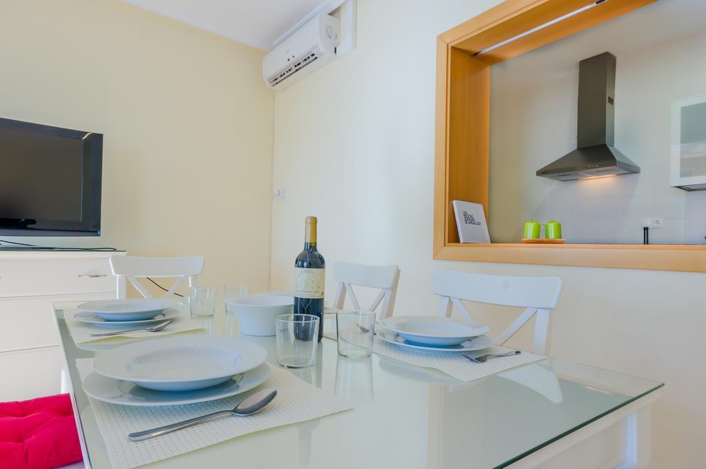 Apartamentos Ribera Del Puerto El Puerto de Santa María Rum bild
