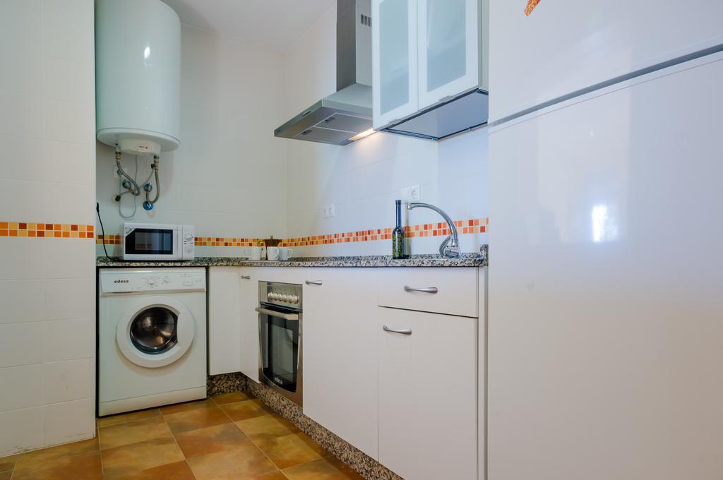 Apartamentos Ribera Del Puerto El Puerto de Santa María Rum bild