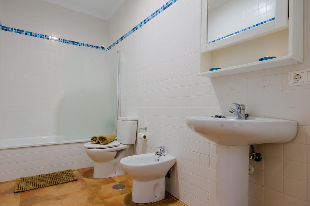 Apartamentos Ribera Del Puerto El Puerto de Santa María Rum bild